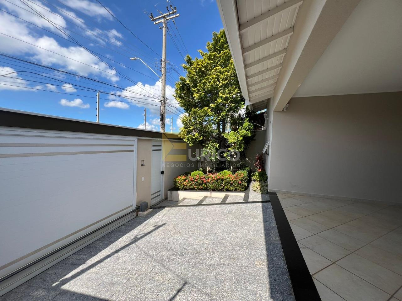 Casa à venda no JARDIM SANTA HELENA em Valinhos/SP: 