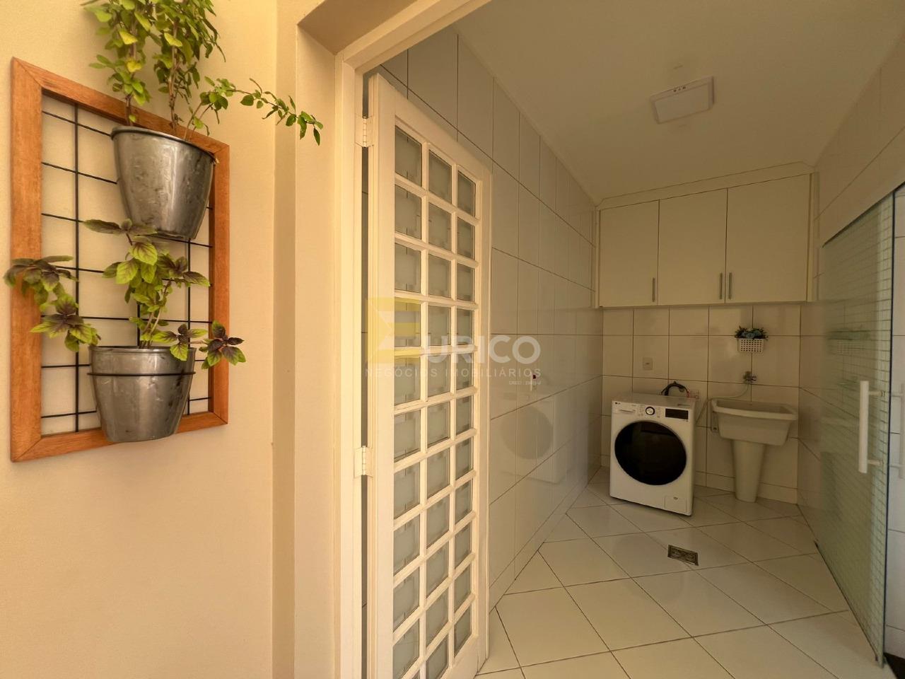 Casa à venda no JARDIM SANTA HELENA em Valinhos/SP: 