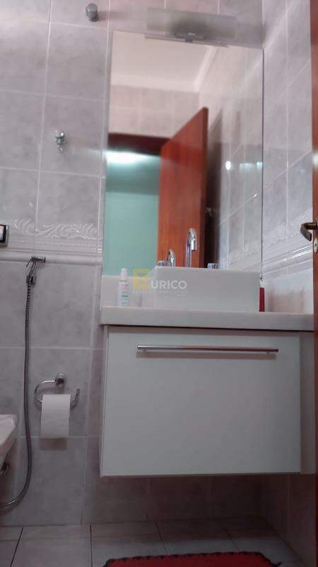 Casa em condomínio à venda no Condomínio Grape Village em Vinhedo/SP: 