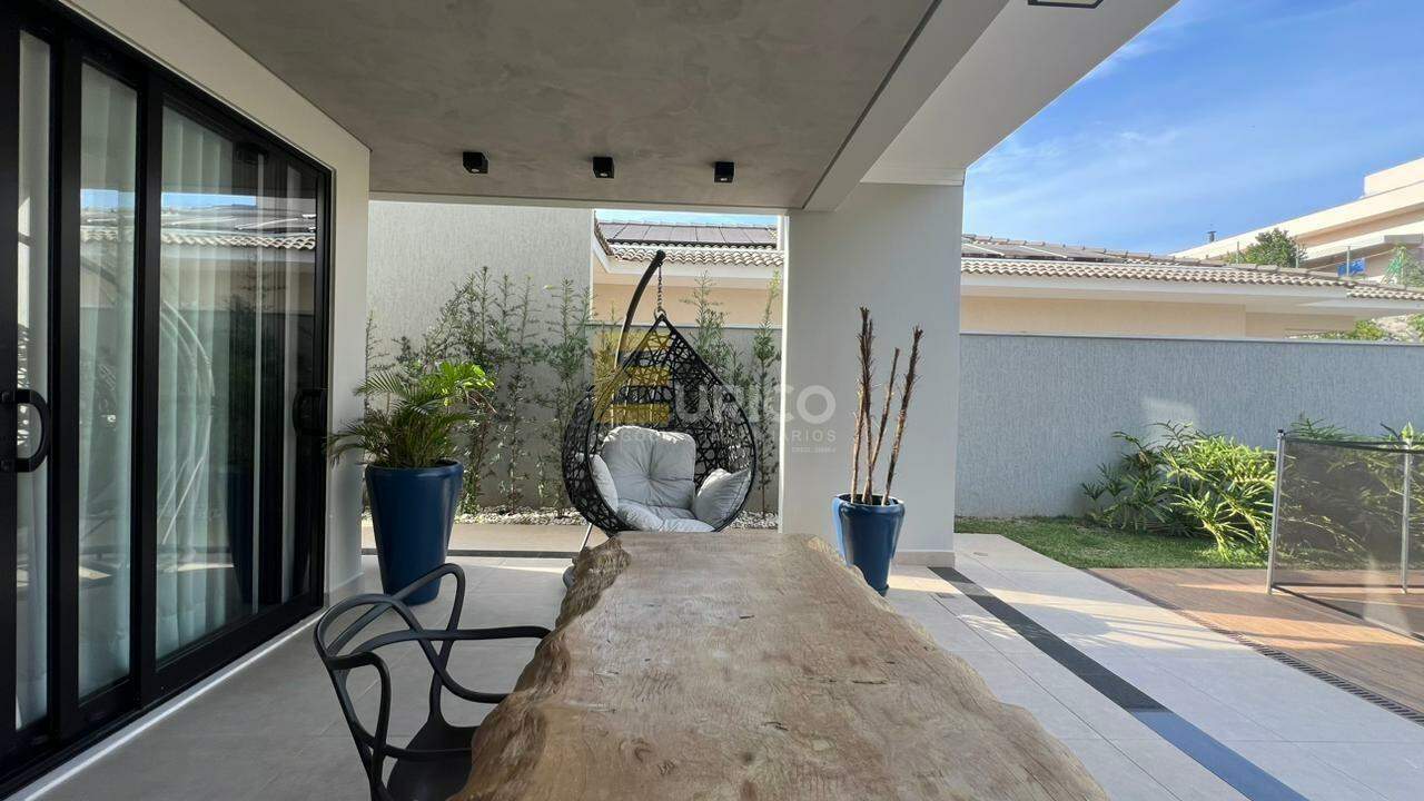 Casa em condomínio à venda no Condomínio Reserva dos Vinhedos em Louveira/SP: 