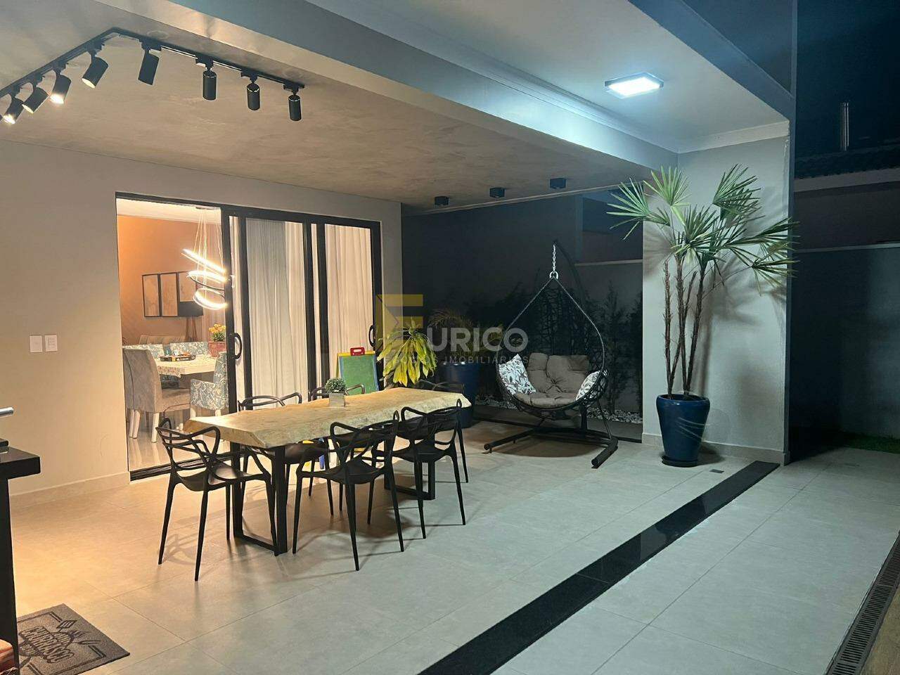 Casa em condomínio à venda no Condomínio Reserva dos Vinhedos em Louveira/SP: 