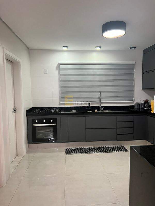 Casa em condomínio à venda no Condomínio Reserva dos Vinhedos em Louveira/SP: 