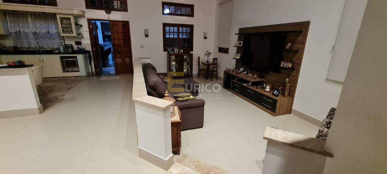 Casa à venda no Jardim Panorama em Vinhedo/SP: 