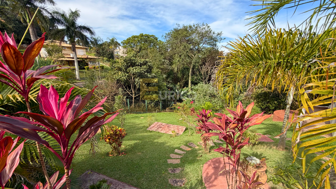 Casa em condomínio à venda no Condomínio Bosque das Araras em Vinhedo/SP: 