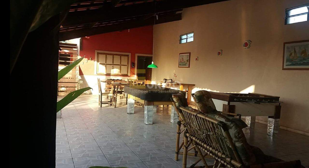 Prédio Comercial à venda no Centro em Iguape/SP: 