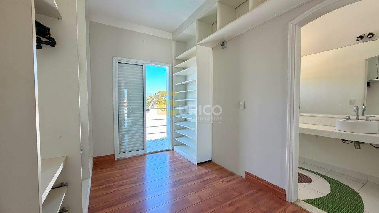 Casa à venda no PARQUE TERRANOVA em Valinhos/SP: