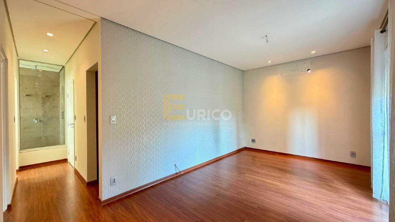 Casa à venda no PARQUE TERRANOVA em Valinhos/SP: