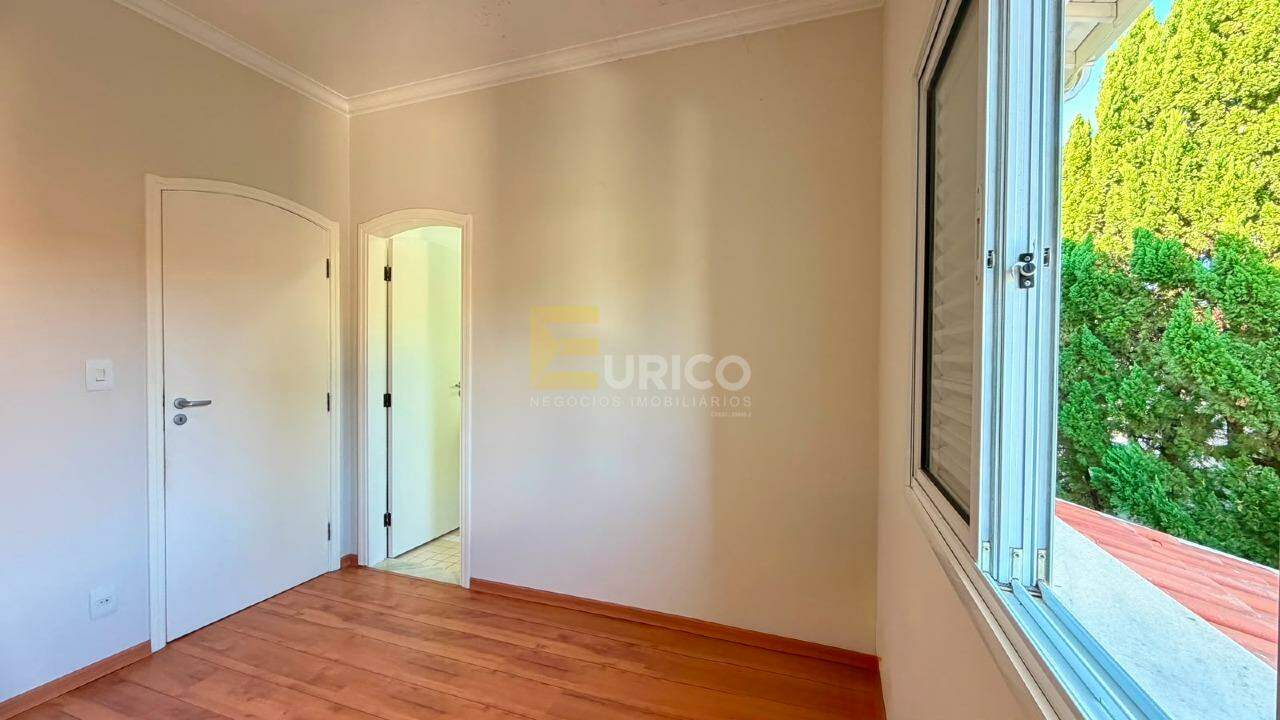 Casa à venda no PARQUE TERRANOVA em Valinhos/SP: