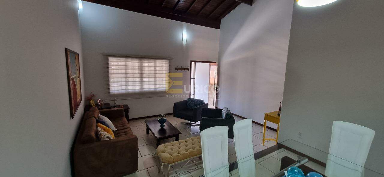 Casa à venda no Jardim Melle em Vinhedo/SP: 