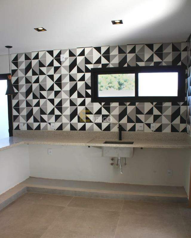 Casa em condomínio à venda no Condomínio Portal do Bosque em Louveira/SP: 