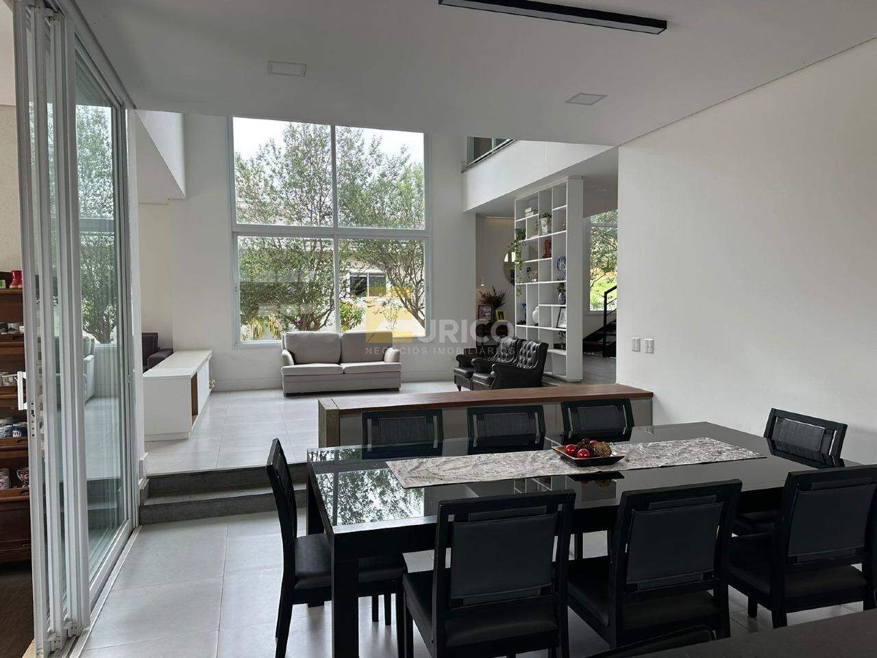 Casa em condomínio à venda no Condomínio Morada do Bosque em Vinhedo/SP: 