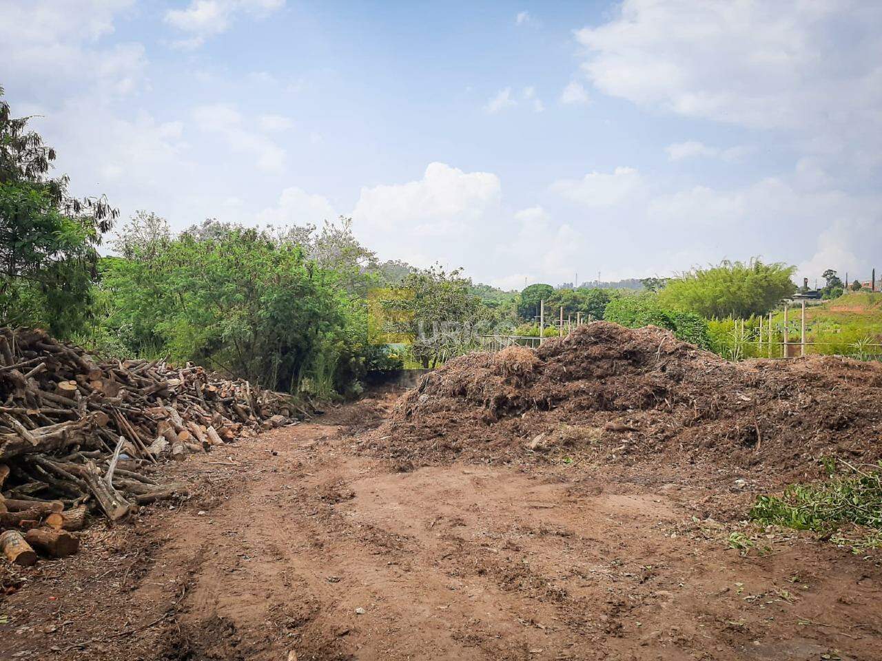 Terreno à venda no Marambaia em Vinhedo/SP: 