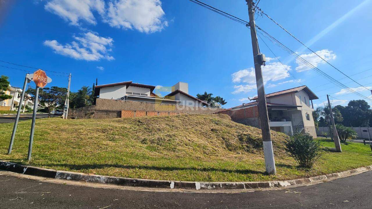 Terreno em Condomínio à venda no Condomínio Terras de São Francisco em Vinhedo/SP: 