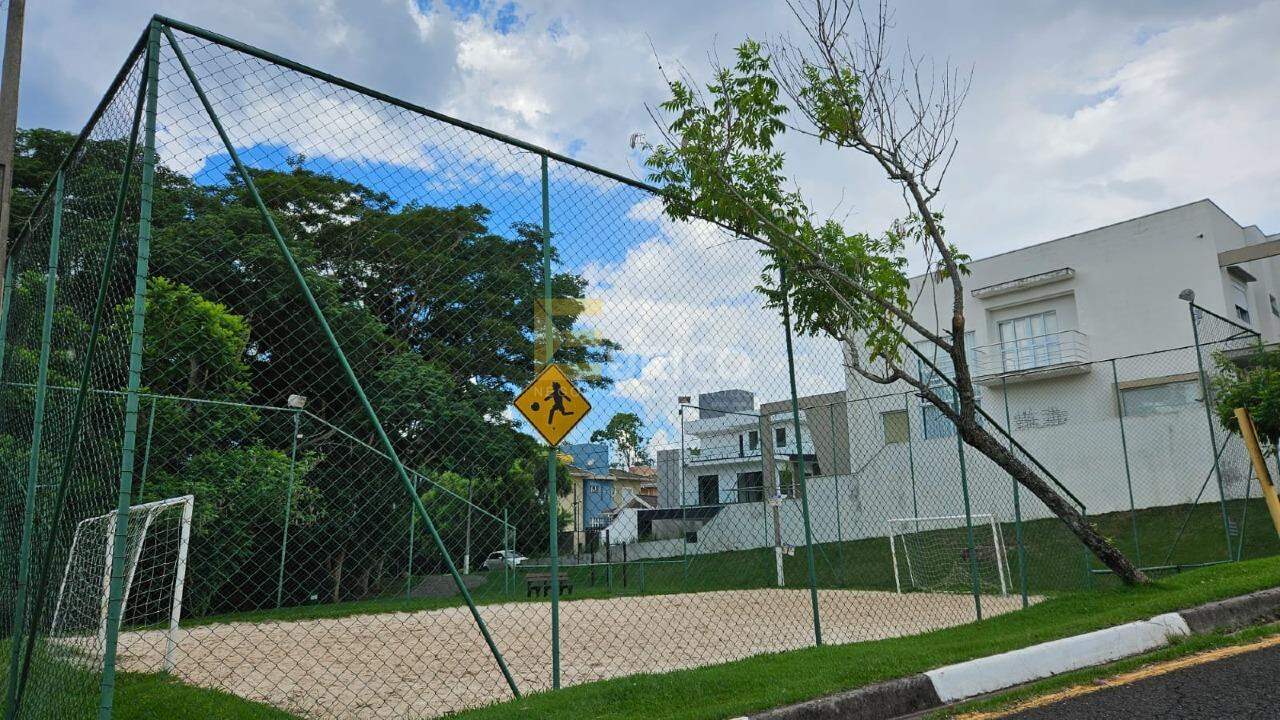 Terreno em Condomínio à venda no Condomínio Terras de São Francisco em Vinhedo/SP: Quadra de Beach tenis e volei