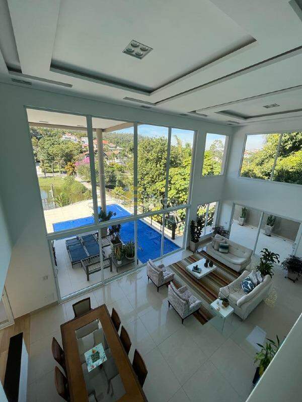 Casa em condomínio à venda no Condomínio Estância Marambaia em Vinhedo/SP: 