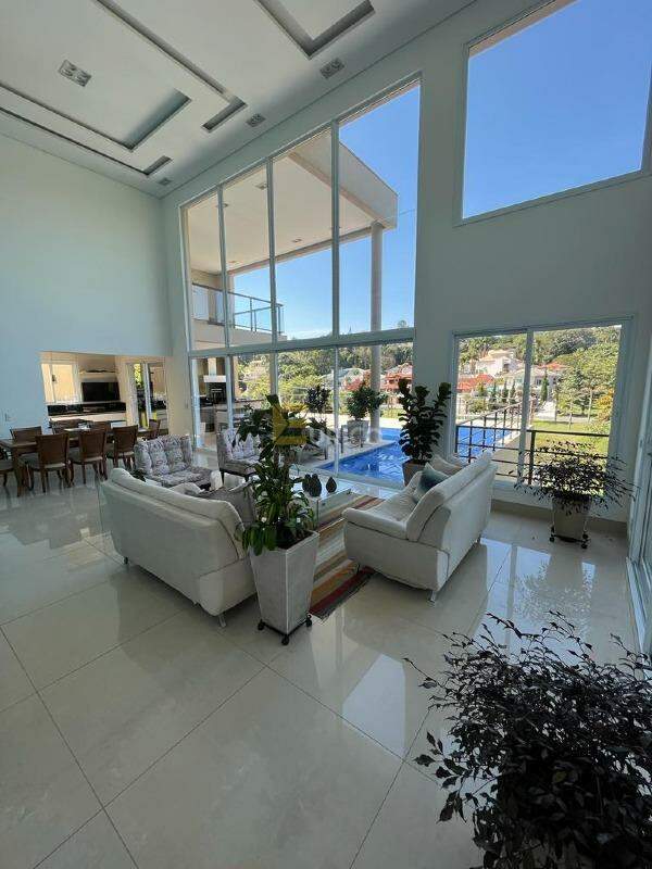 Casa em condomínio à venda no Condomínio Estância Marambaia em Vinhedo/SP: 