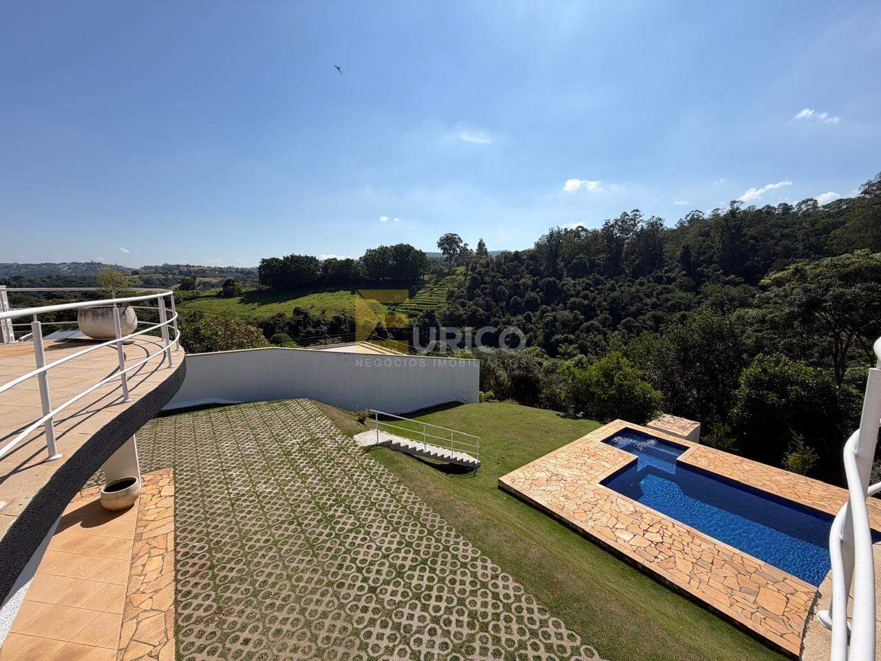 Casa em condomínio à venda no Condomínio Residencial Jardim Primavera em Louveira/SP: