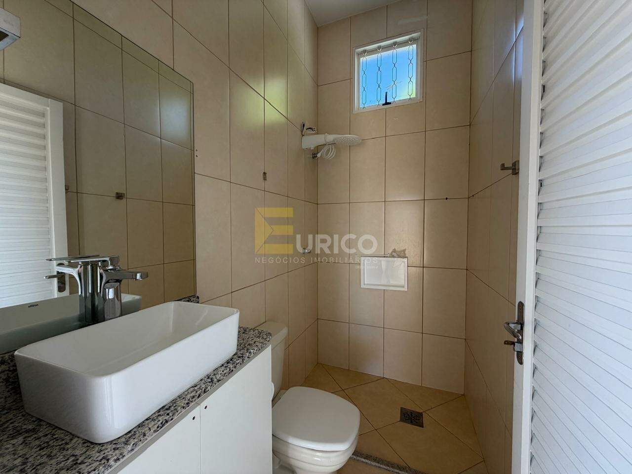 Casa em condomínio à venda no Condomínio Residencial Jardim Primavera em Louveira/SP: