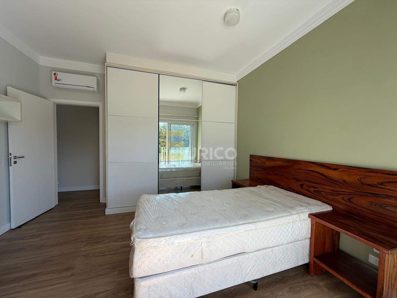 Casa em condomínio à venda no Condomínio Residencial Jardim Primavera em Louveira/SP:
