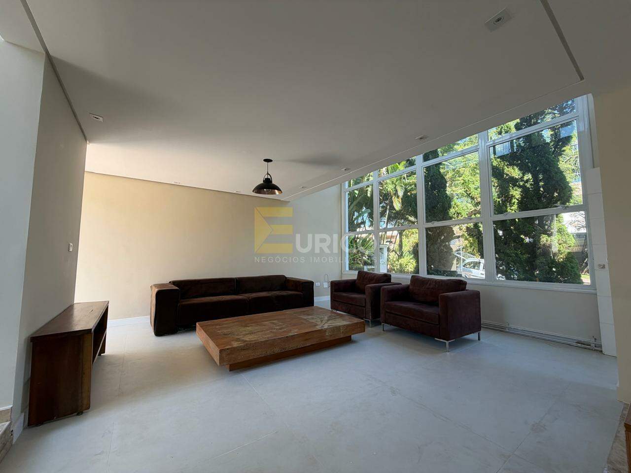 Casa em condomínio à venda no Condomínio Residencial Jardim Primavera em Louveira/SP: 