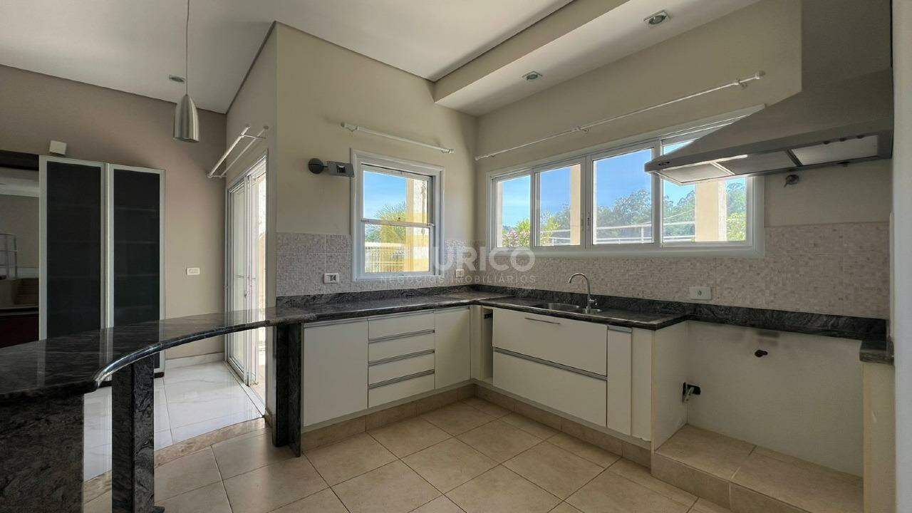 Casa em condomínio à venda no Condomínio Residencial Jardim Primavera em Louveira/SP: 