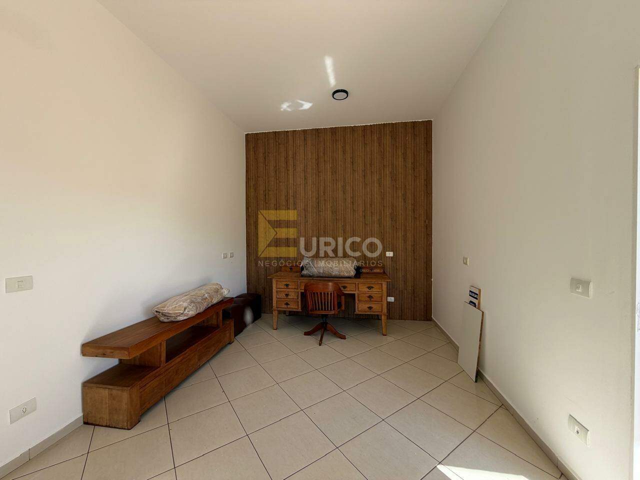 Casa em condomínio à venda no Condomínio Residencial Jardim Primavera em Louveira/SP: