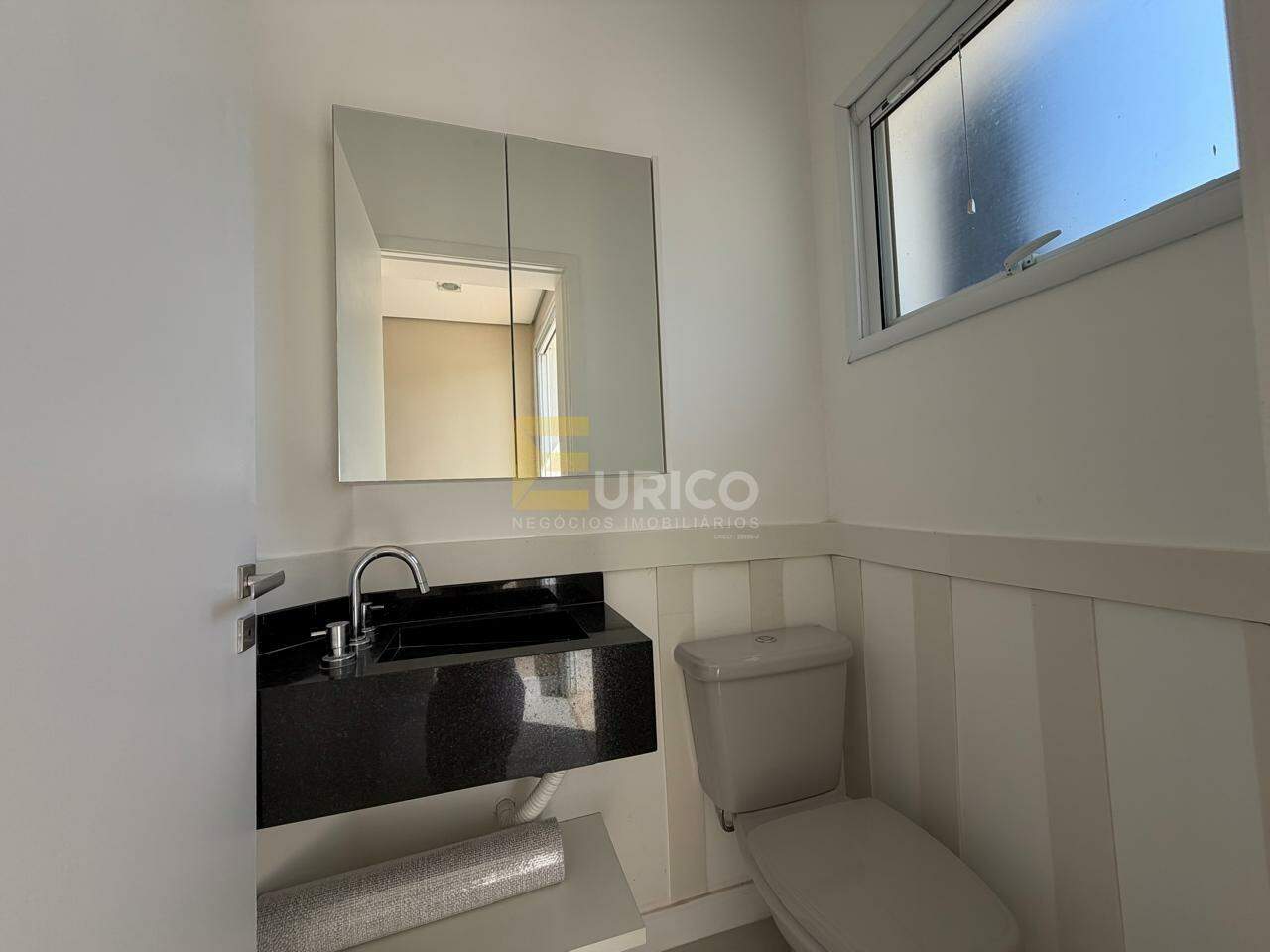 Casa em condomínio à venda no Condomínio Residencial Jardim Primavera em Louveira/SP: