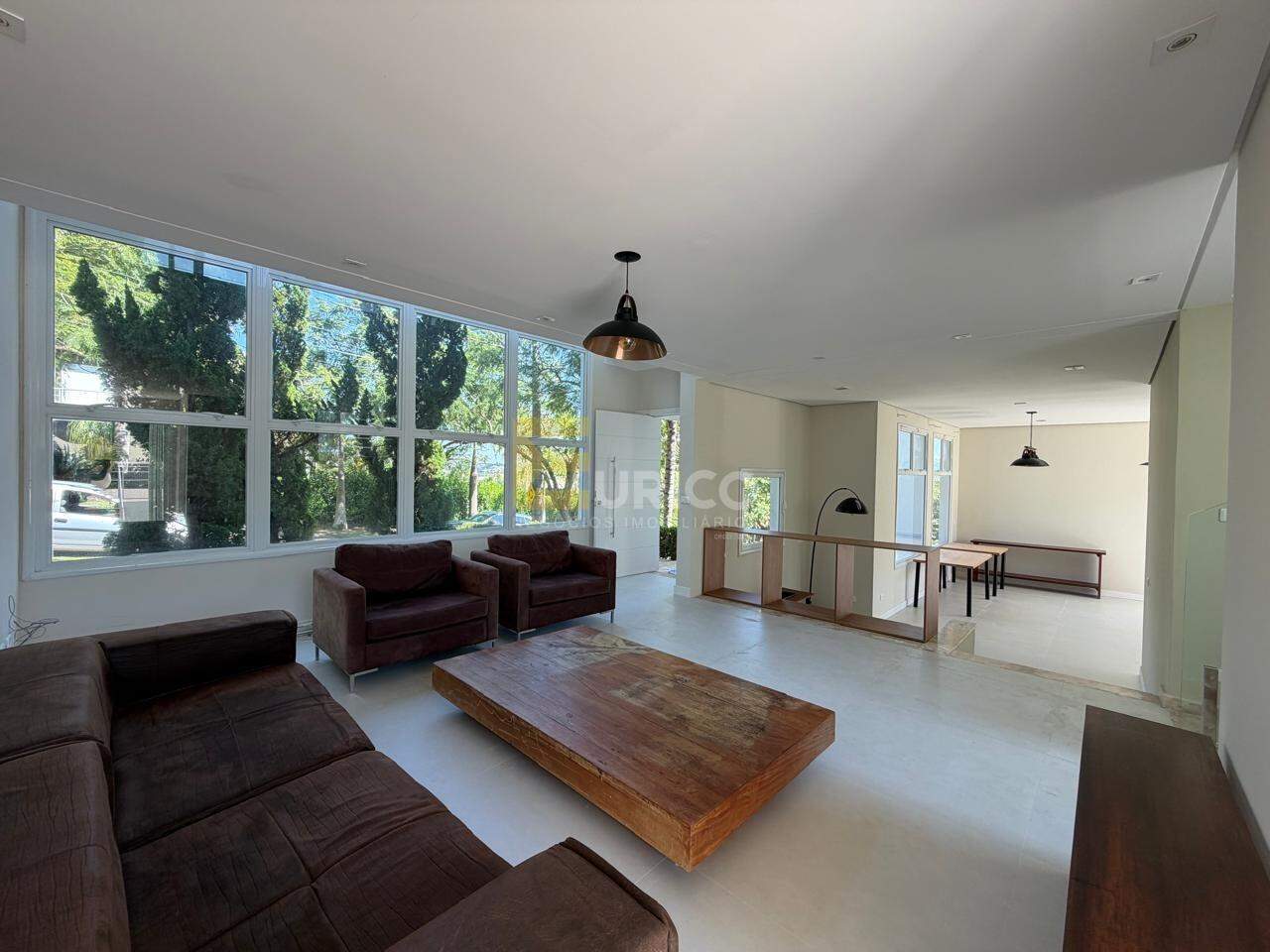 Casa em condomínio à venda no Condomínio Residencial Jardim Primavera em Louveira/SP: 