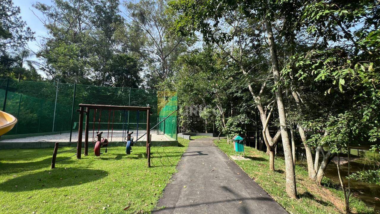 Terreno em Condomínio à venda no Condomínio Villa Lombarda em Valinhos/SP: 