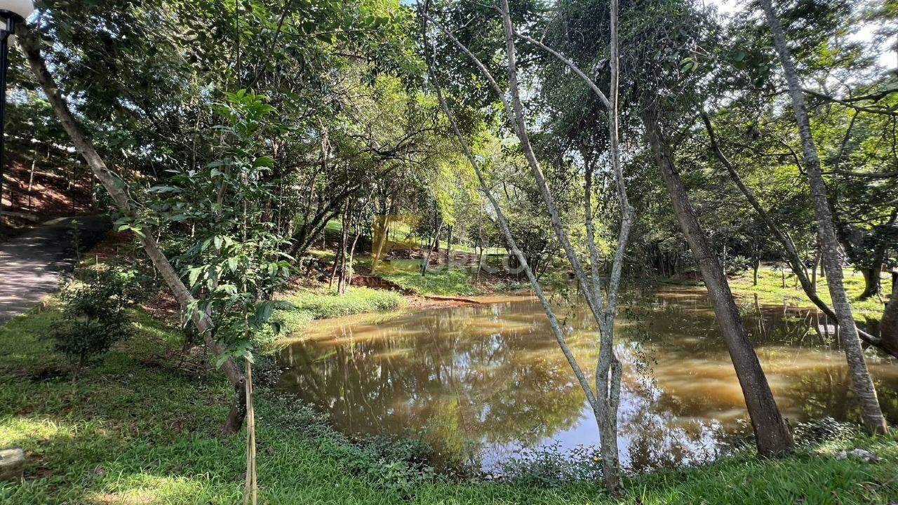 Terreno em Condomínio à venda no Condomínio Villa Lombarda em Valinhos/SP: 