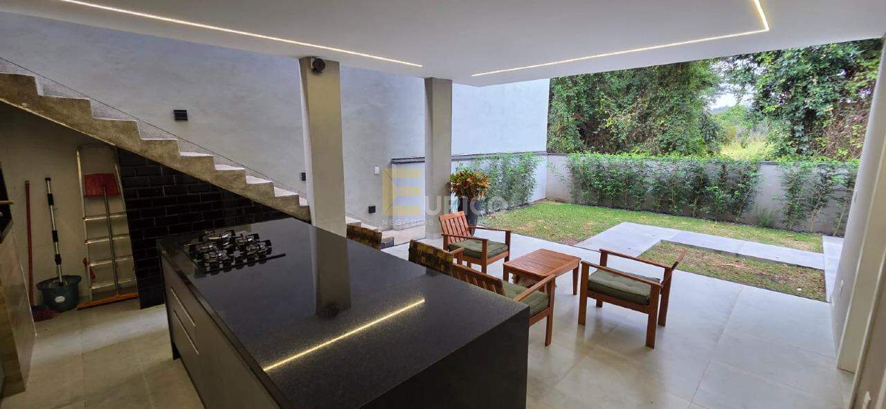 Casa em condomínio à venda no Condomínio Via Castelli em Louveira/SP: