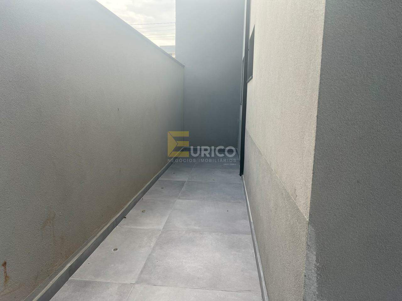 Casa em condomínio à venda no Condomínio Via Castelli em Louveira/SP: