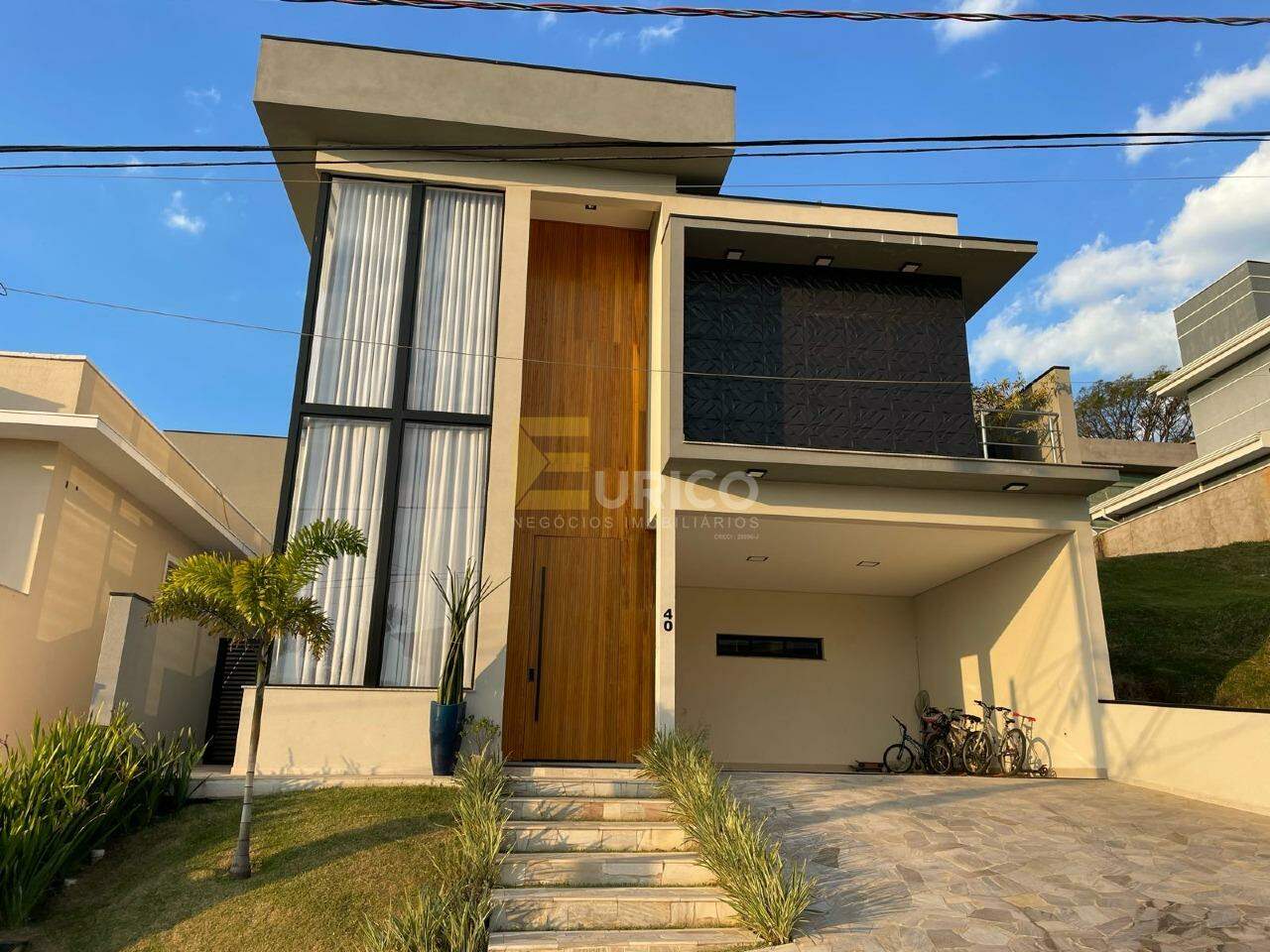 Casa em condomínio à venda no Condomínio Portal do Jequitibá em Valinhos/SP: 