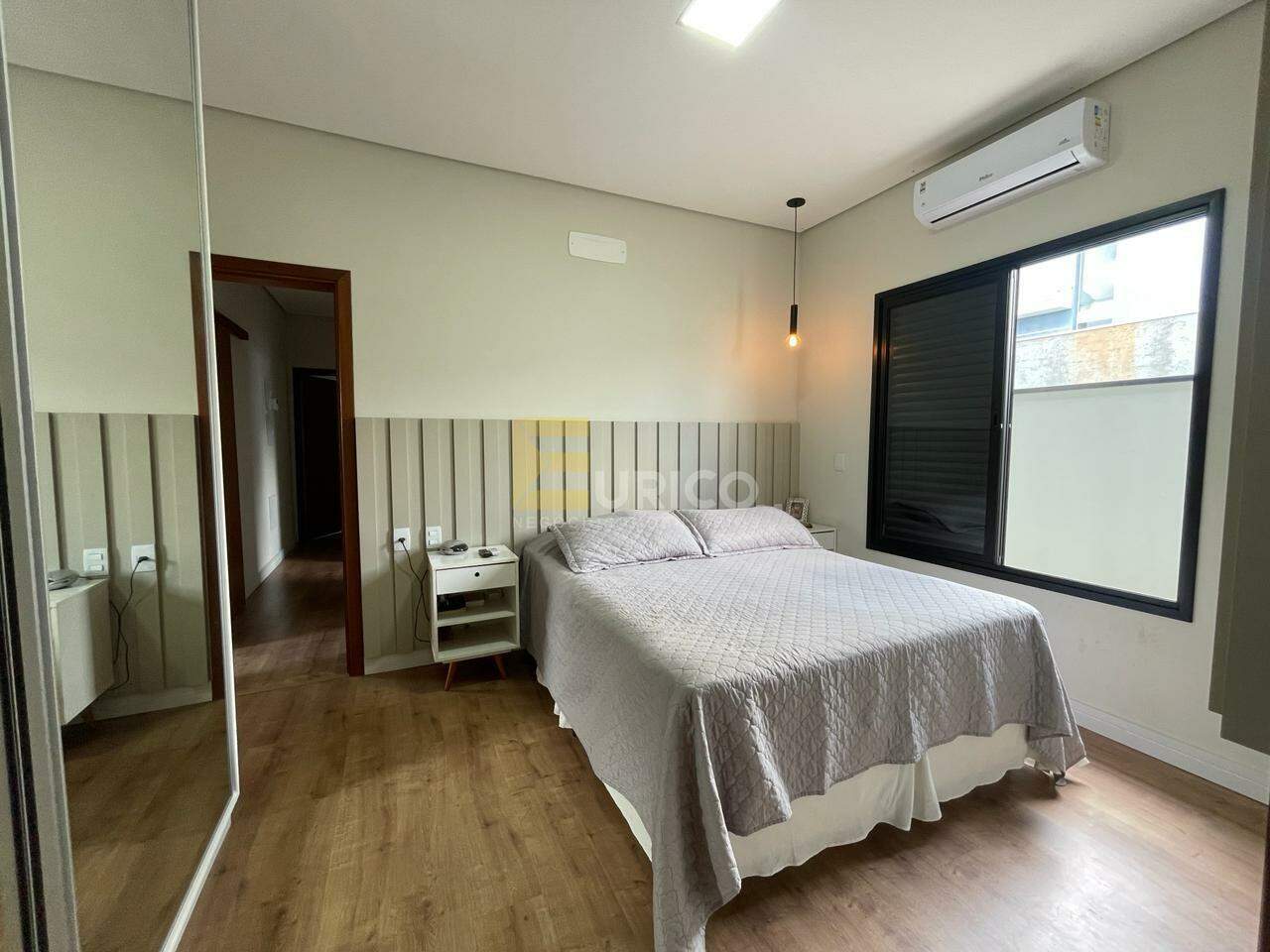 Casa em condomínio à venda no Condomínio Portal do Jequitibá em Valinhos/SP: 