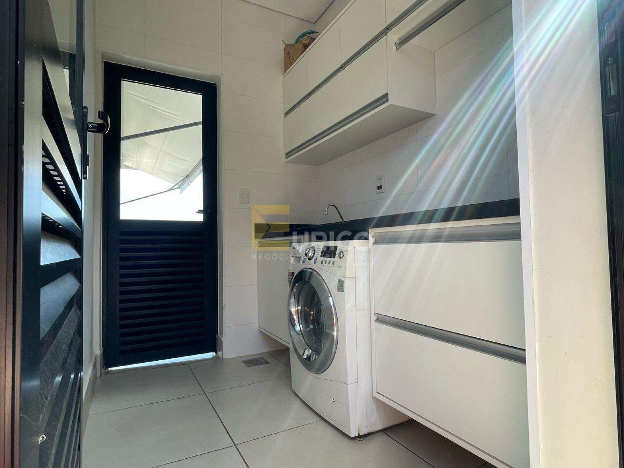 Casa em condomínio à venda no Condomínio Portal do Jequitibá em Valinhos/SP: 
