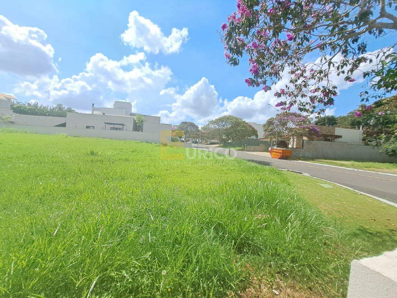 Terreno à venda no Condomínio Canto Del Bosco em Valinhos/SP: 