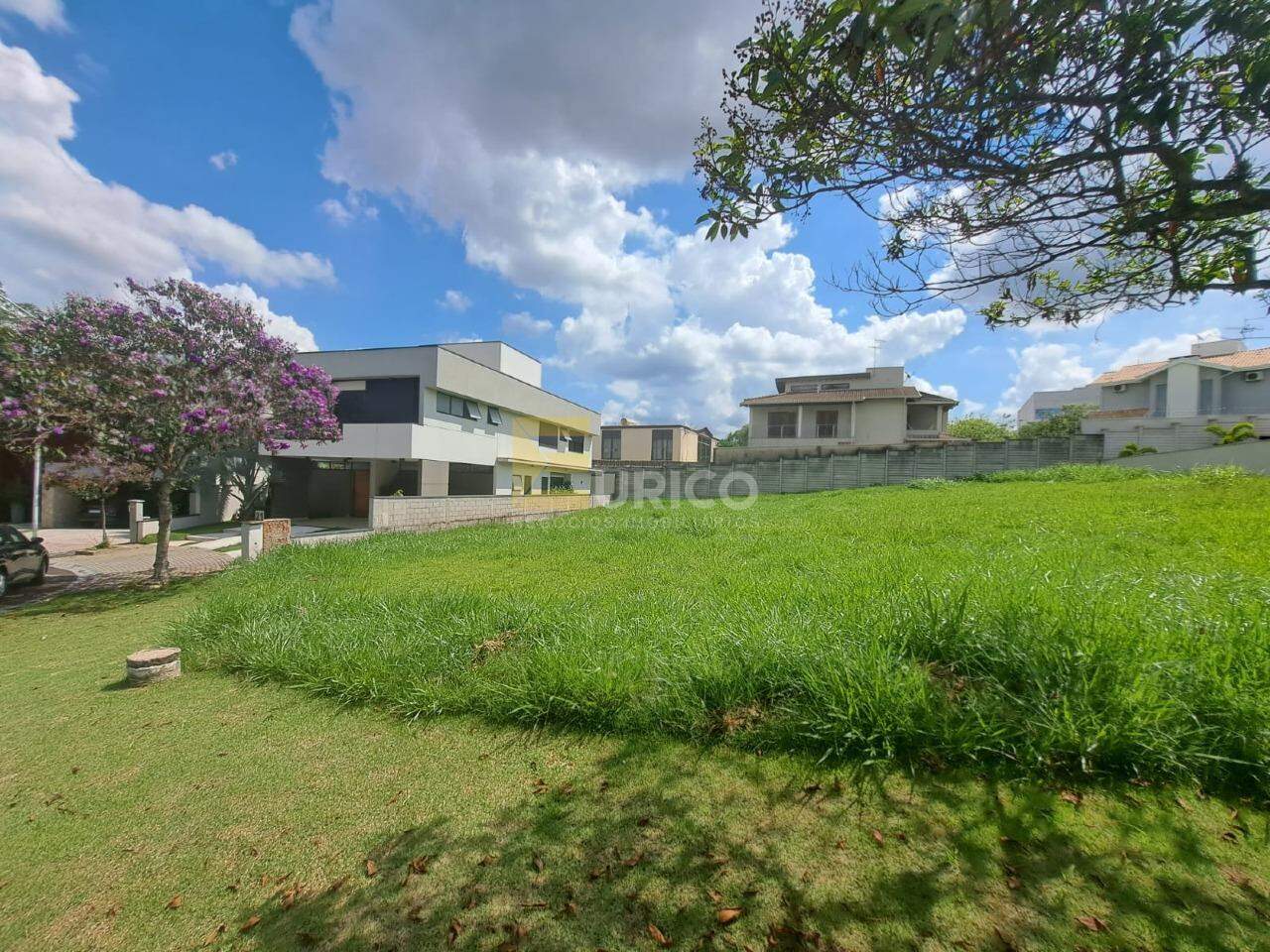 Terreno à venda no Condomínio Canto Del Bosco em Valinhos/SP: 