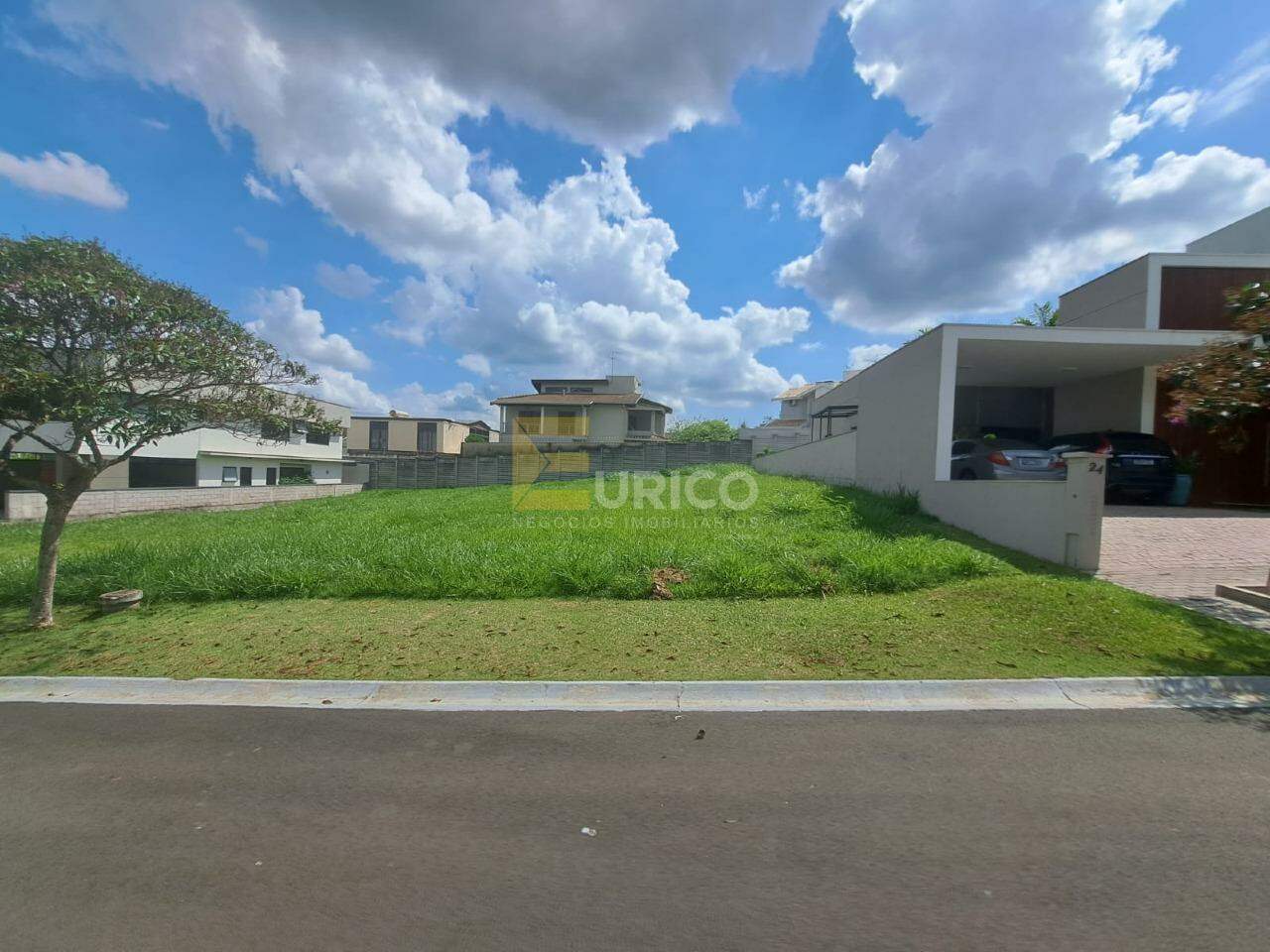 Terreno à venda no Condomínio Canto Del Bosco em Valinhos/SP: 