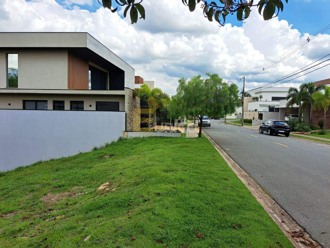 Terreno à venda no Condomínio Reserva das Palmeiras em Valinhos/SP: 