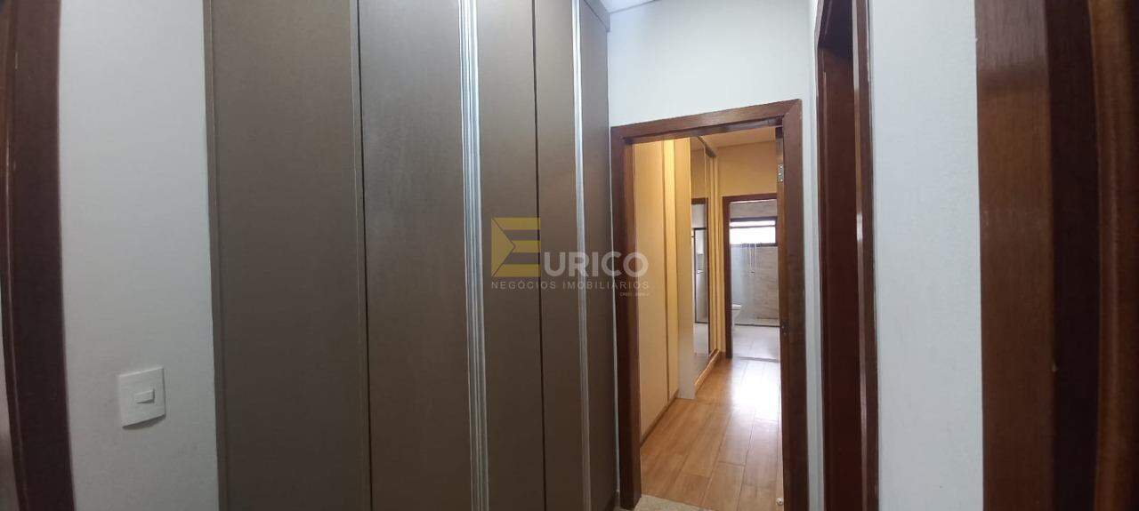 Casa em condomínio à venda no Condomínio Portal do Jequitibá em Valinhos/SP: 