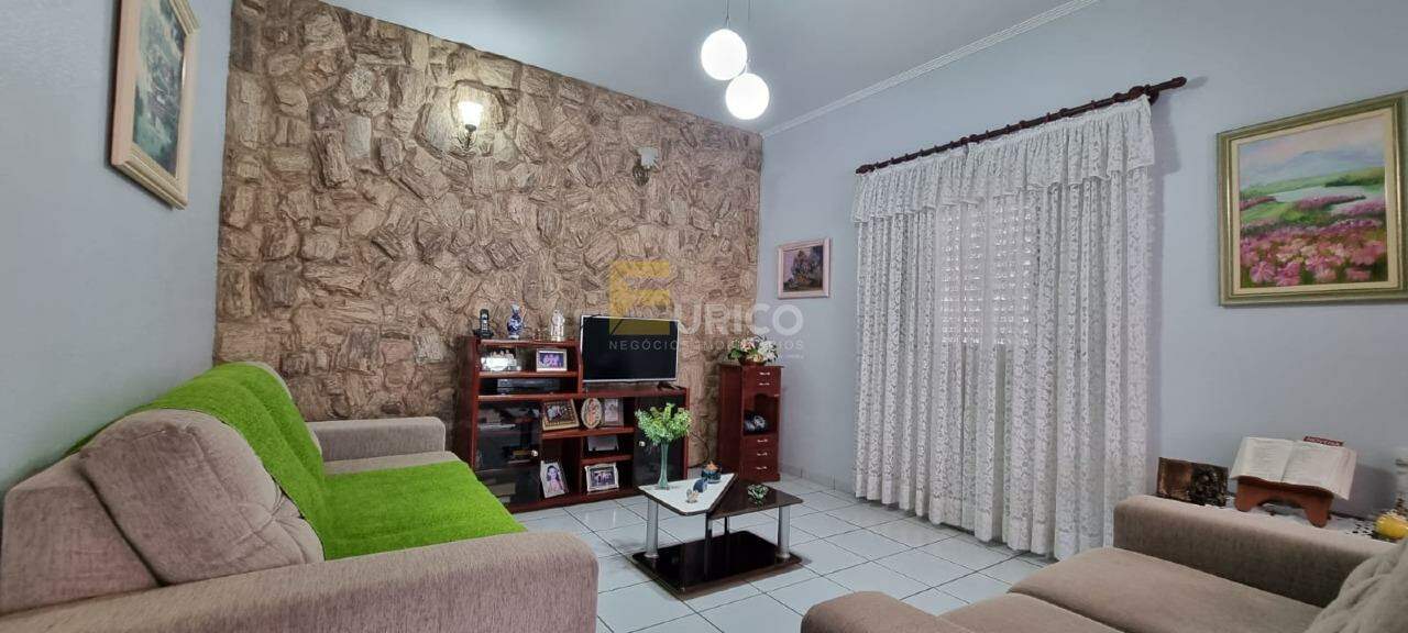 Casa para aluguel no Centro em Vinhedo/SP: 
