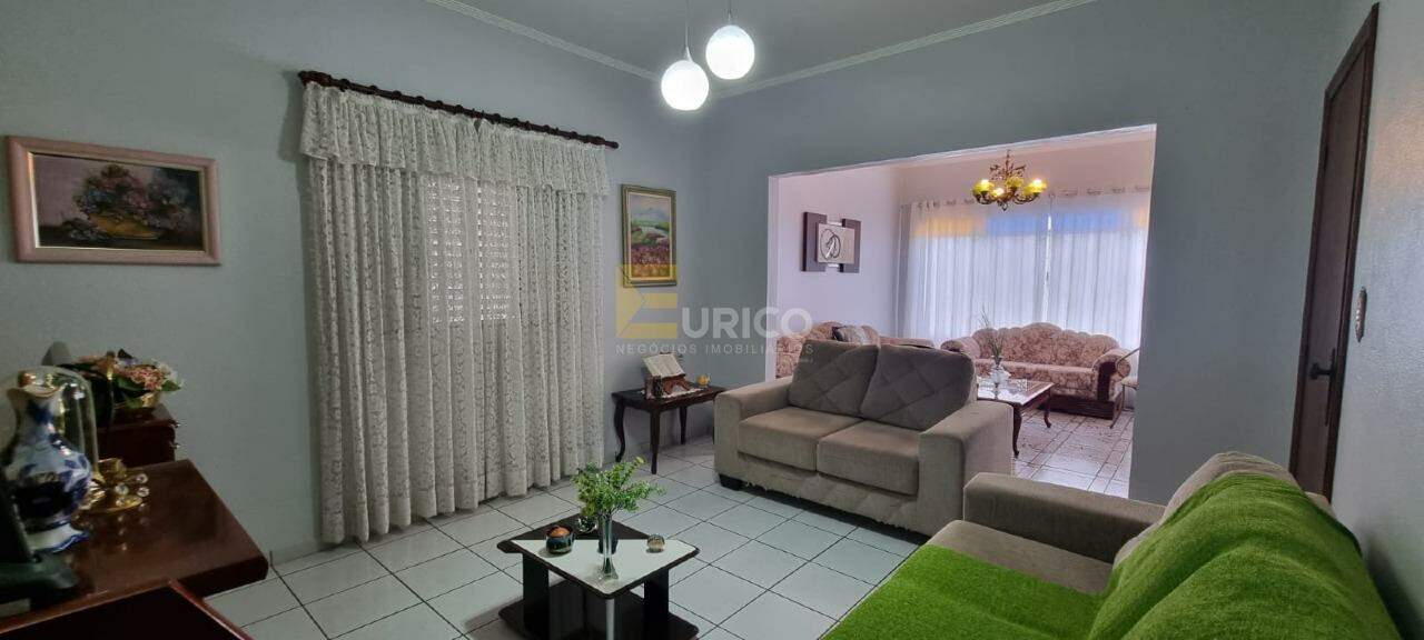Casa para aluguel no Centro em Vinhedo/SP: 