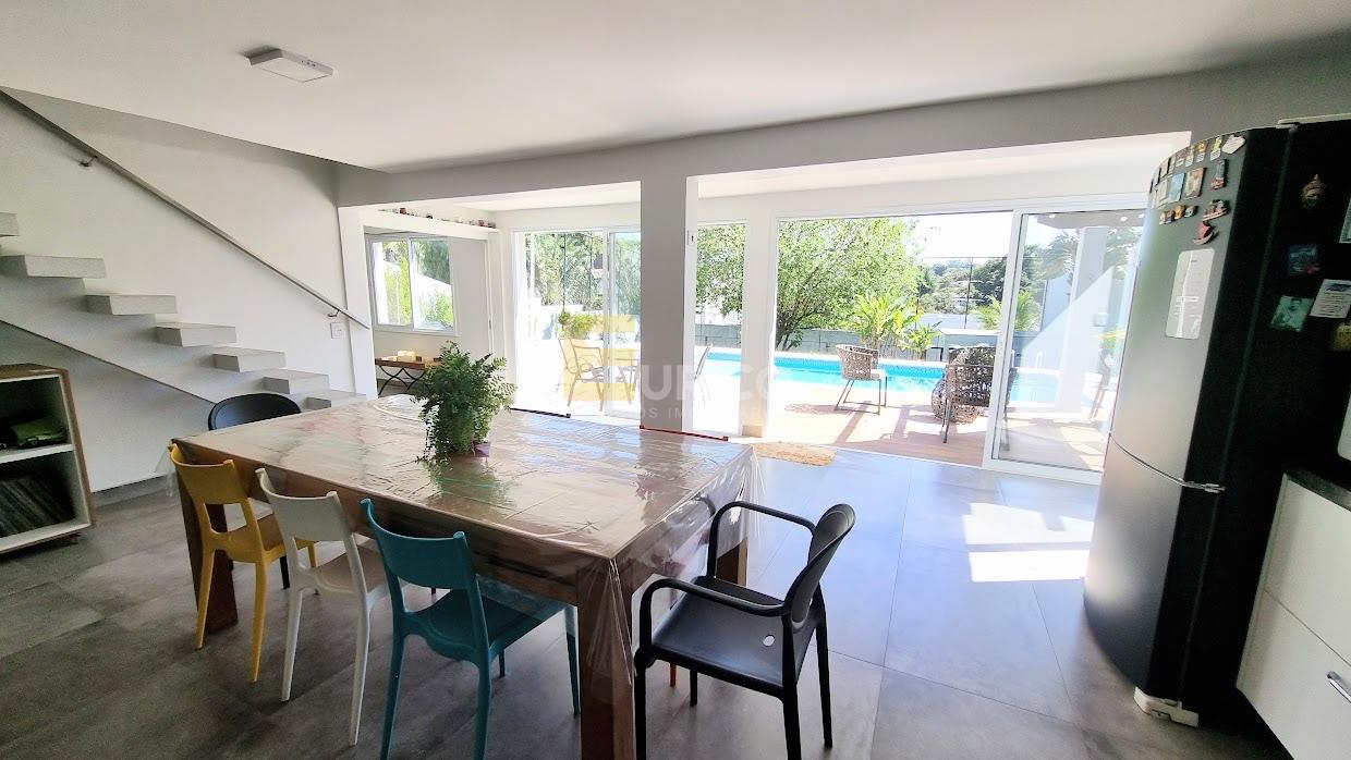 Casa em condomínio para aluguel no Marambaia em Vinhedo/SP: 