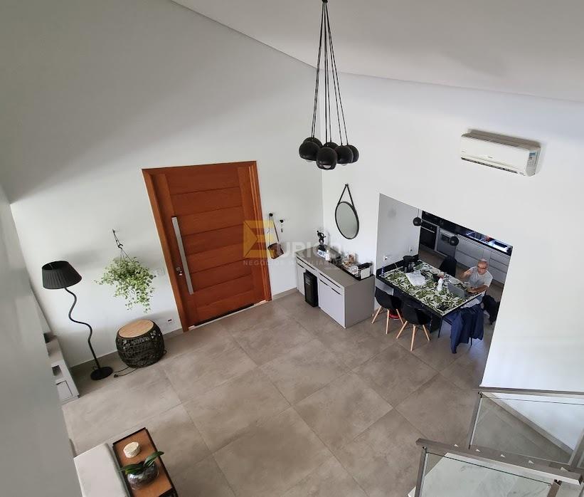 Casa em condomínio para aluguel no Marambaia em Vinhedo/SP: 