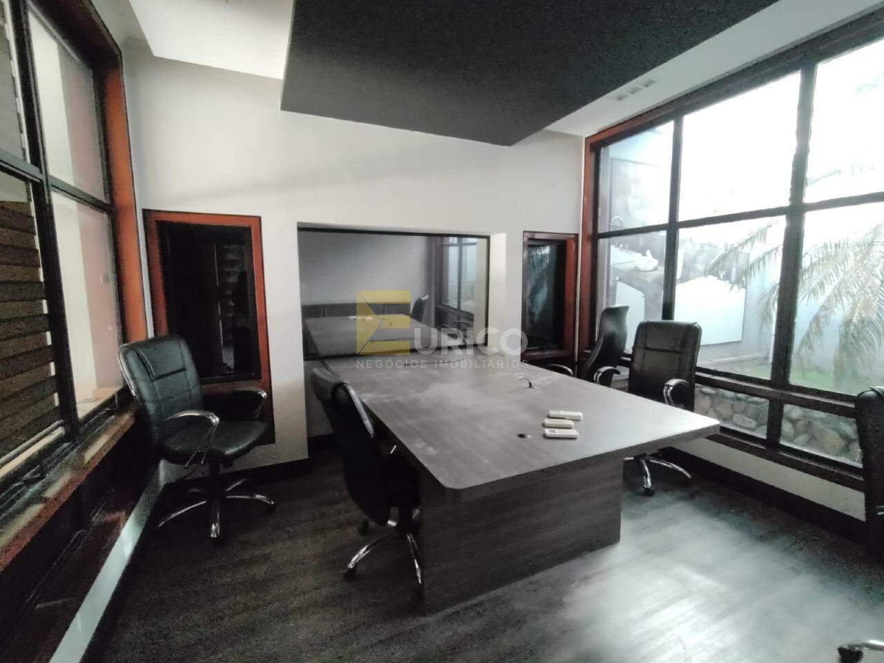 Prédio Comercial à venda no VILA BISSOTO em Valinhos/SP: 