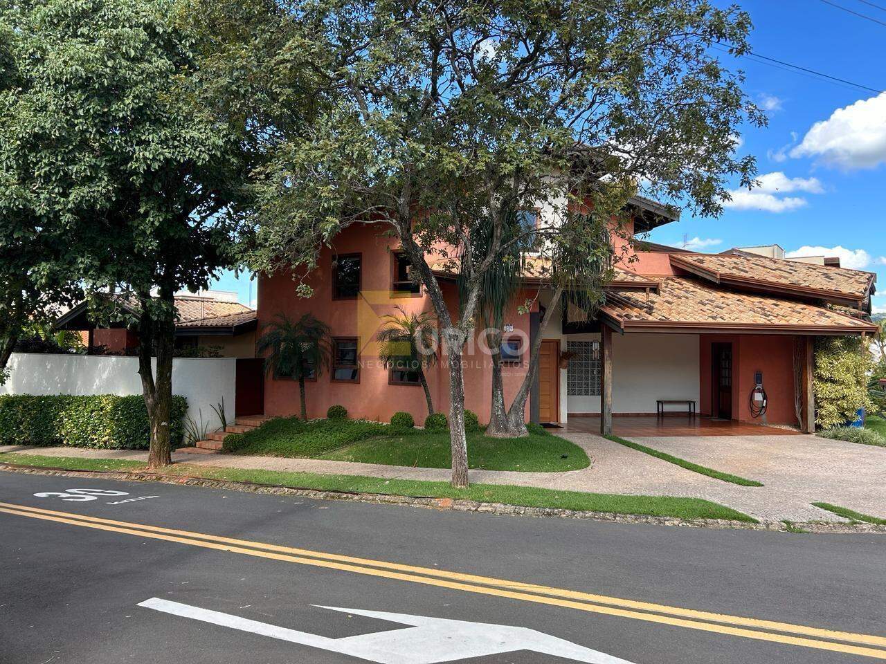 Casa em condomínio à venda no Condomínio Residencial Terras do Caribe em Valinhos/SP: 