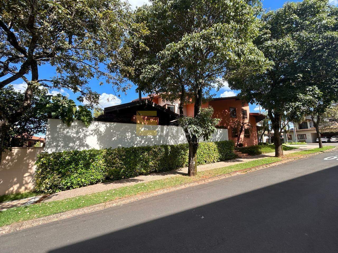 Casa em condomínio à venda no Condomínio Residencial Terras do Caribe em Valinhos/SP: 