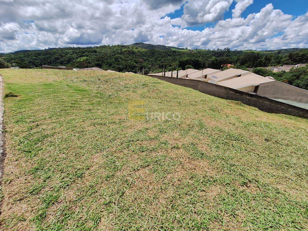 Terreno em Condomínio à venda no Condomínio Villa D´oro em Vinhedo/SP: 