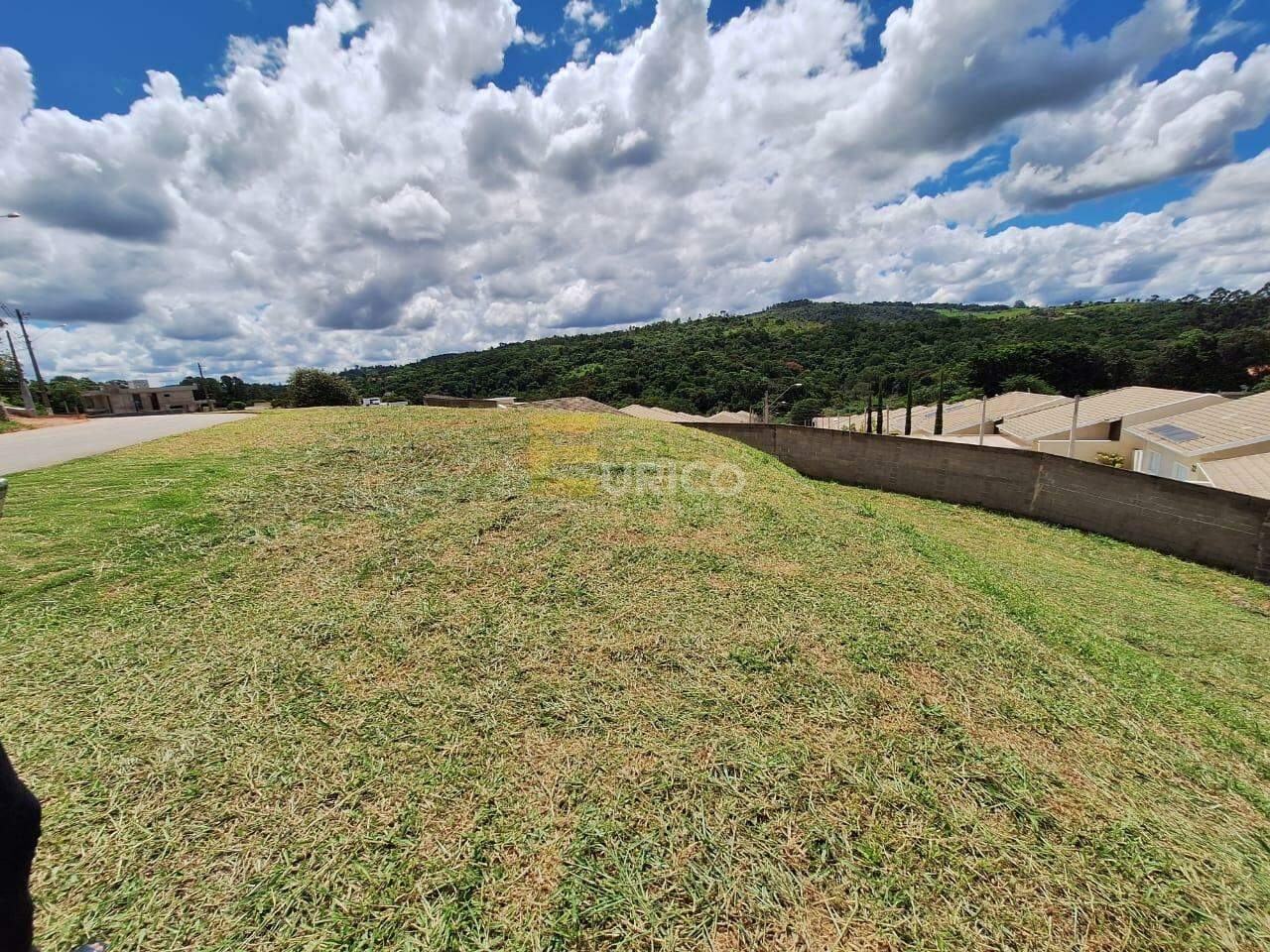 Terreno em Condomínio à venda no Condomínio Villa D´oro em Vinhedo/SP: 