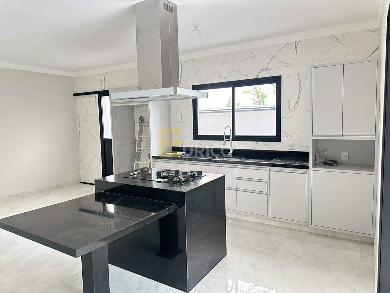 Casa à venda no Condomínio Portal do Jequitibá em Valinhos/SP: 